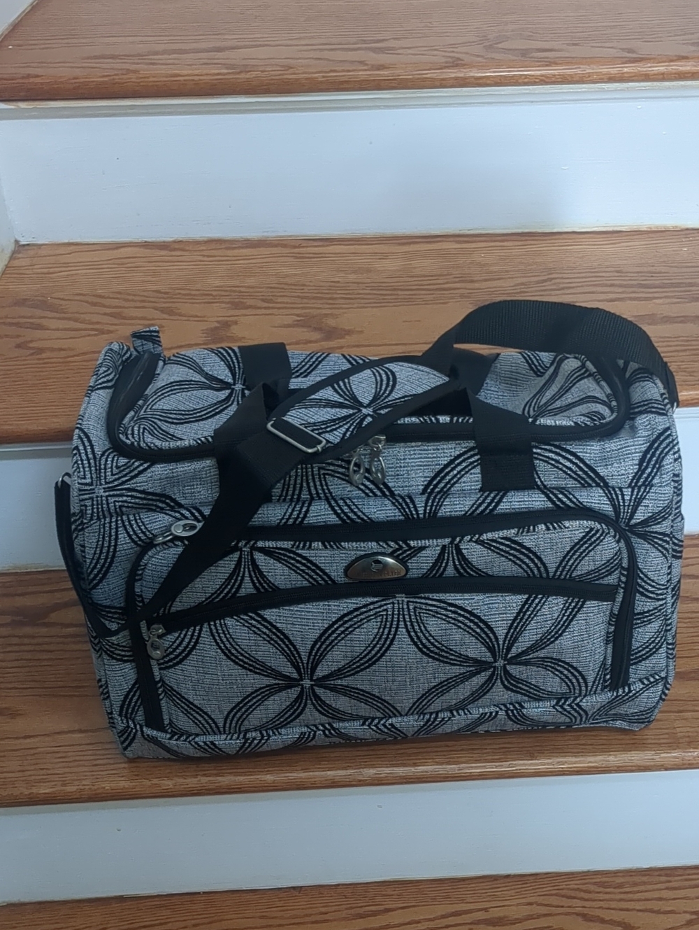 Silver Clover Patterned Travel Duffel Bag - Women's Carryall